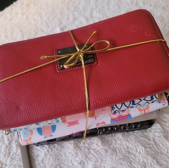 5 Wallet lot. - Picture 4 of 4